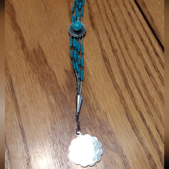 Turquoise ,sterling native American bracelet - Picture 14 of 16